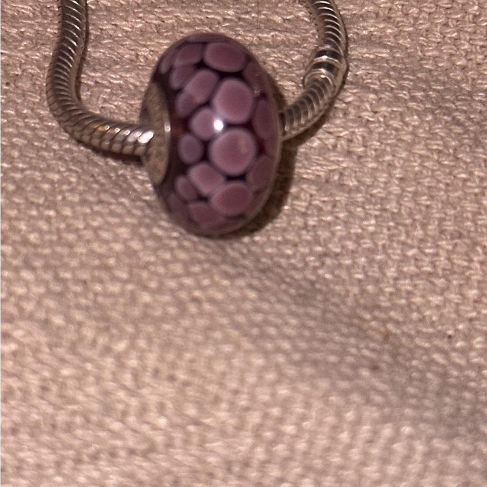 Pandora purple Murano glass charm - Picture 3 of 3